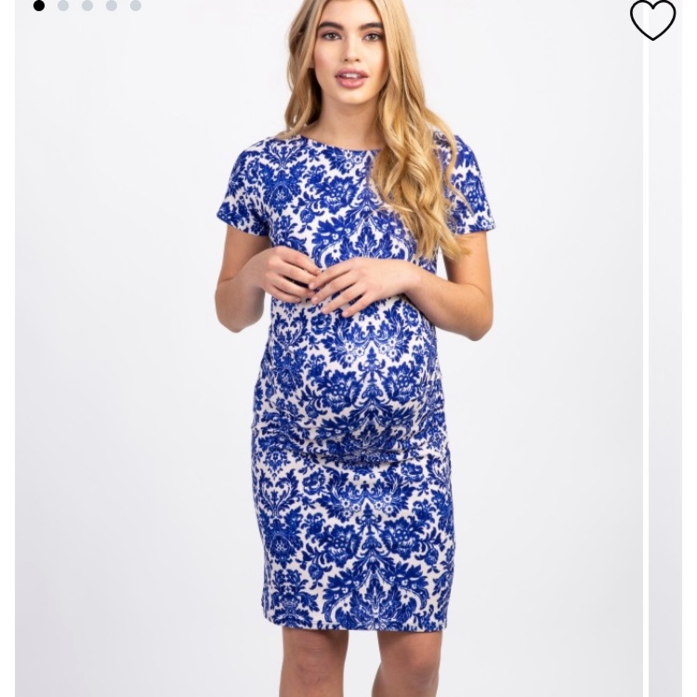 Fitted maternity dress